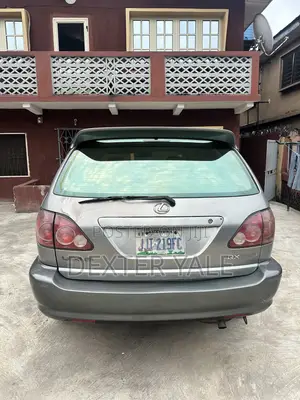 Lexus RX 2000 Gold