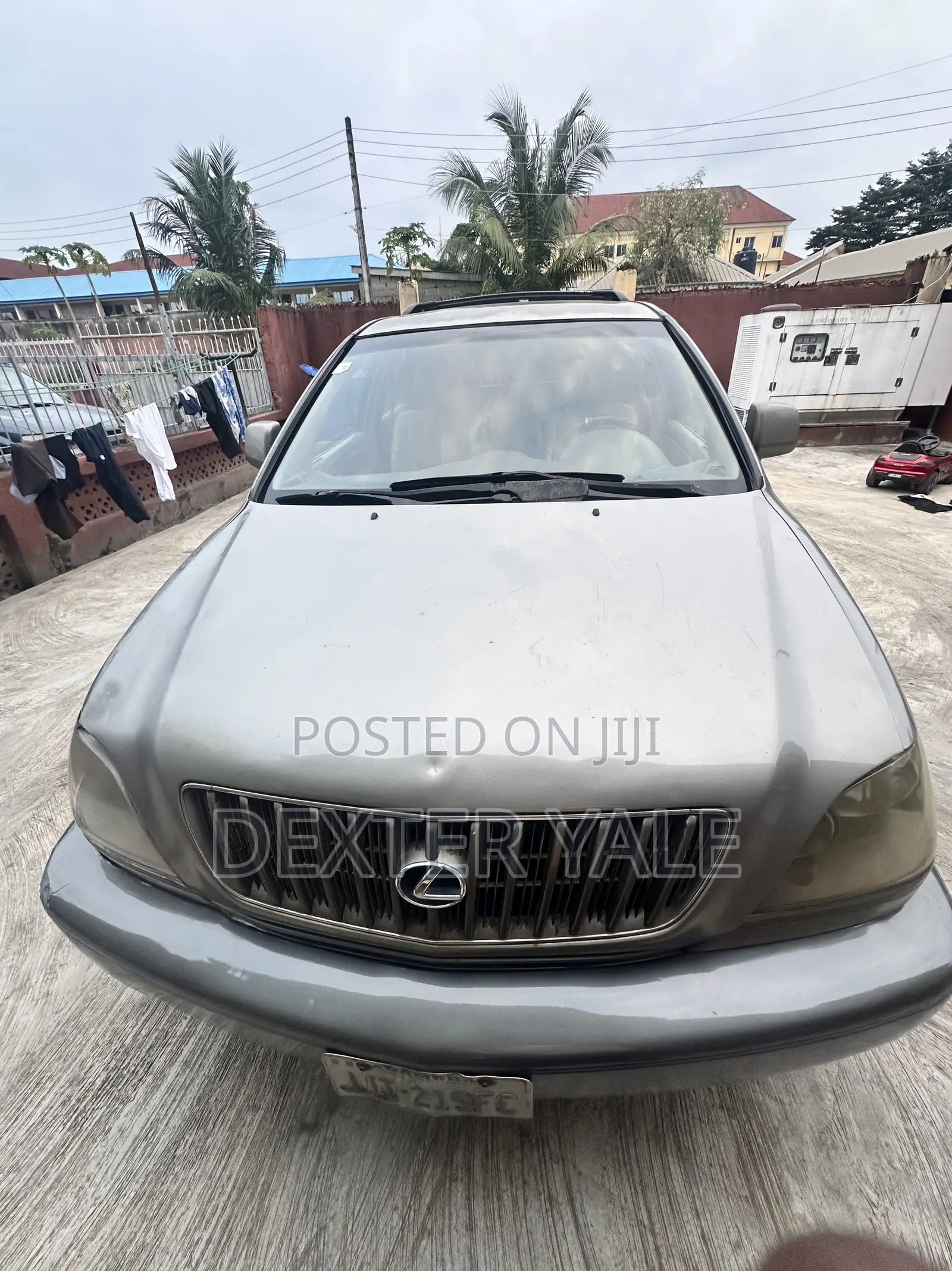Lexus RX 2000 Gold