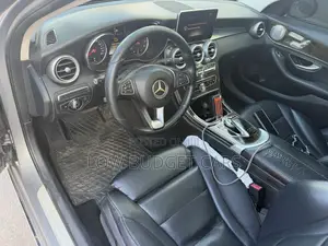 Mercedes-Benz C300 Luxury 4Matic Sedan AWD (2.0L 4cyl 7A) 2016 Gray