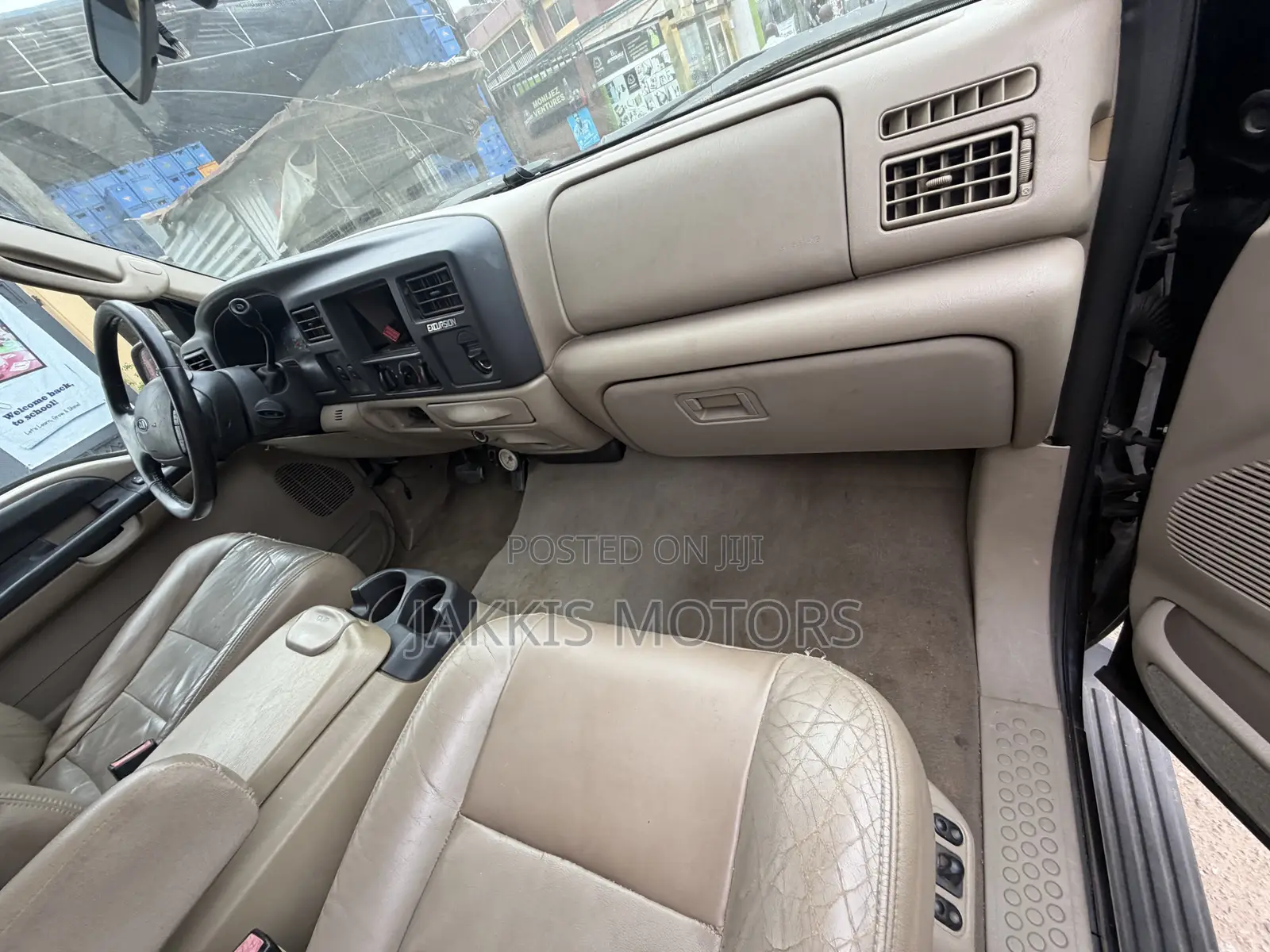 Ford Excursion 2006 Black