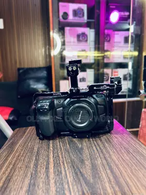 Blackmagic 4k Pocket Cinematic Camera With Smallrig Cage