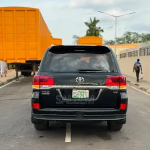 Toyota Land Cruiser 2019 Black