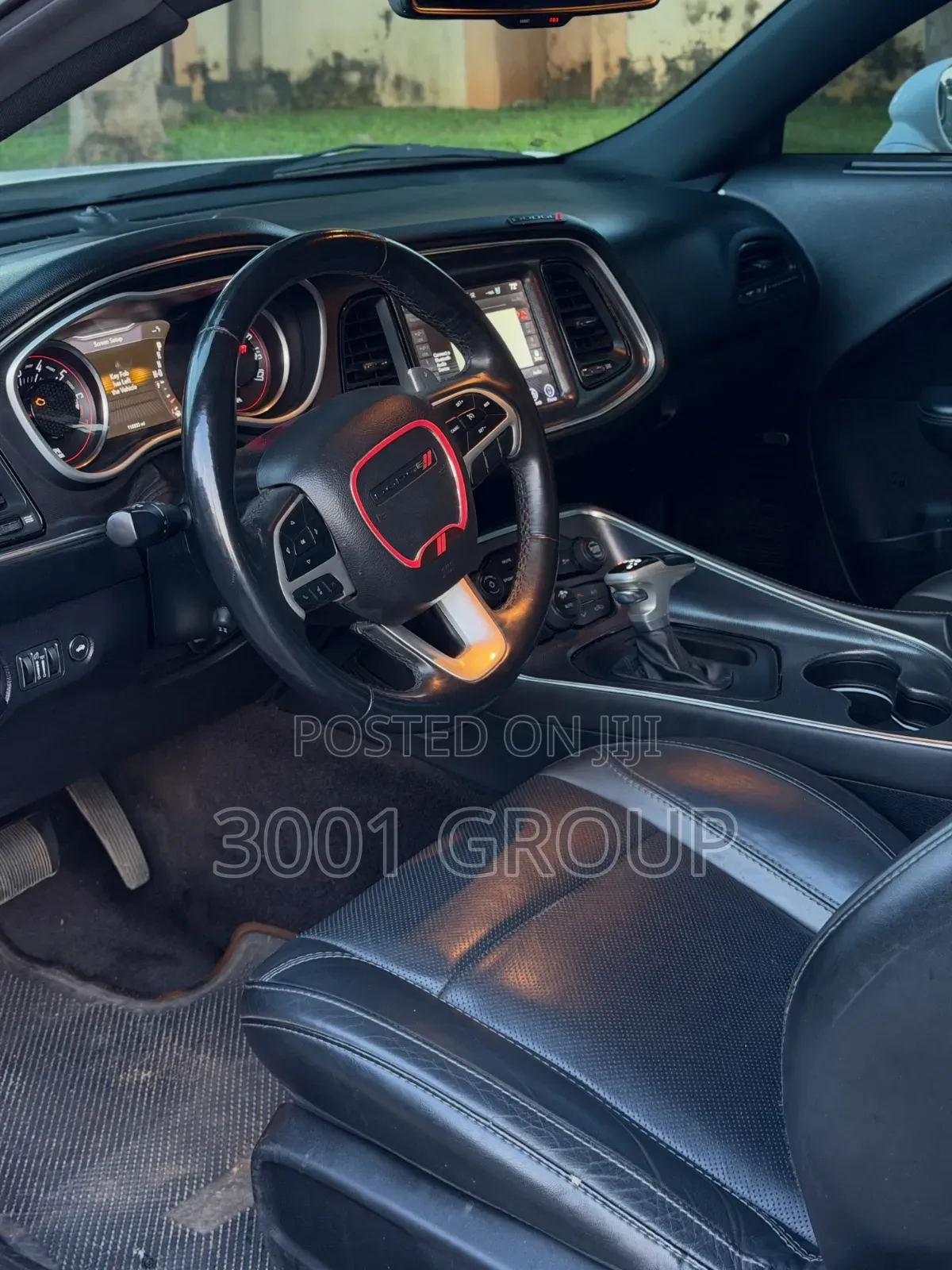 Dodge Challenger 2017 White