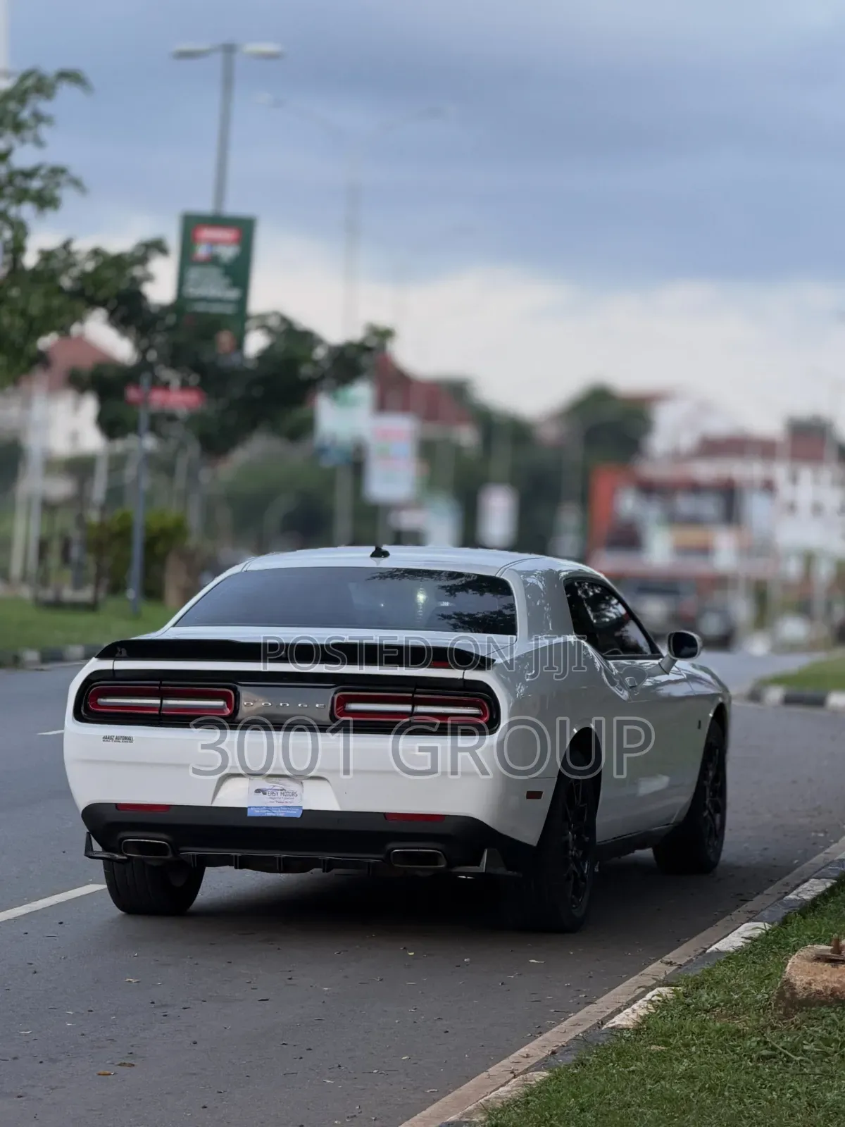 Dodge Challenger 2017 White