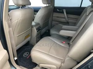 Toyota Highlander 2014 Black