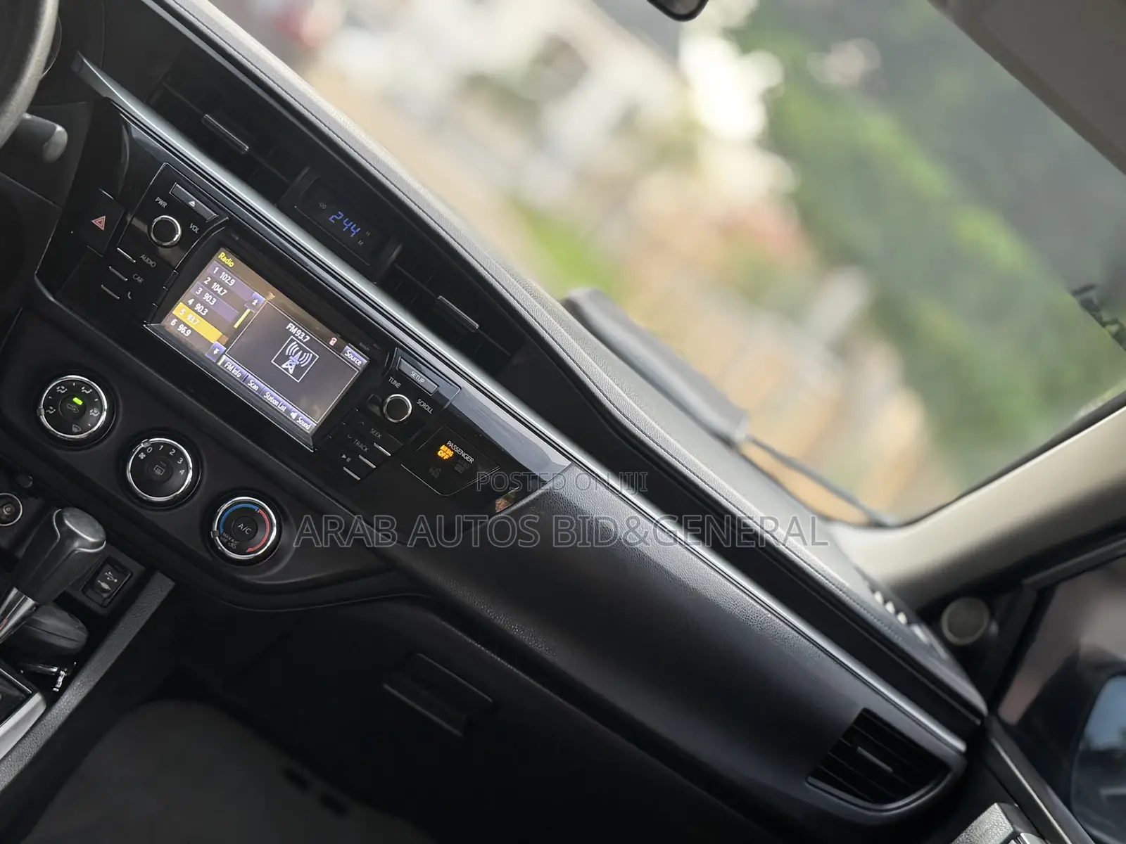 Toyota Corolla 2015 Silver