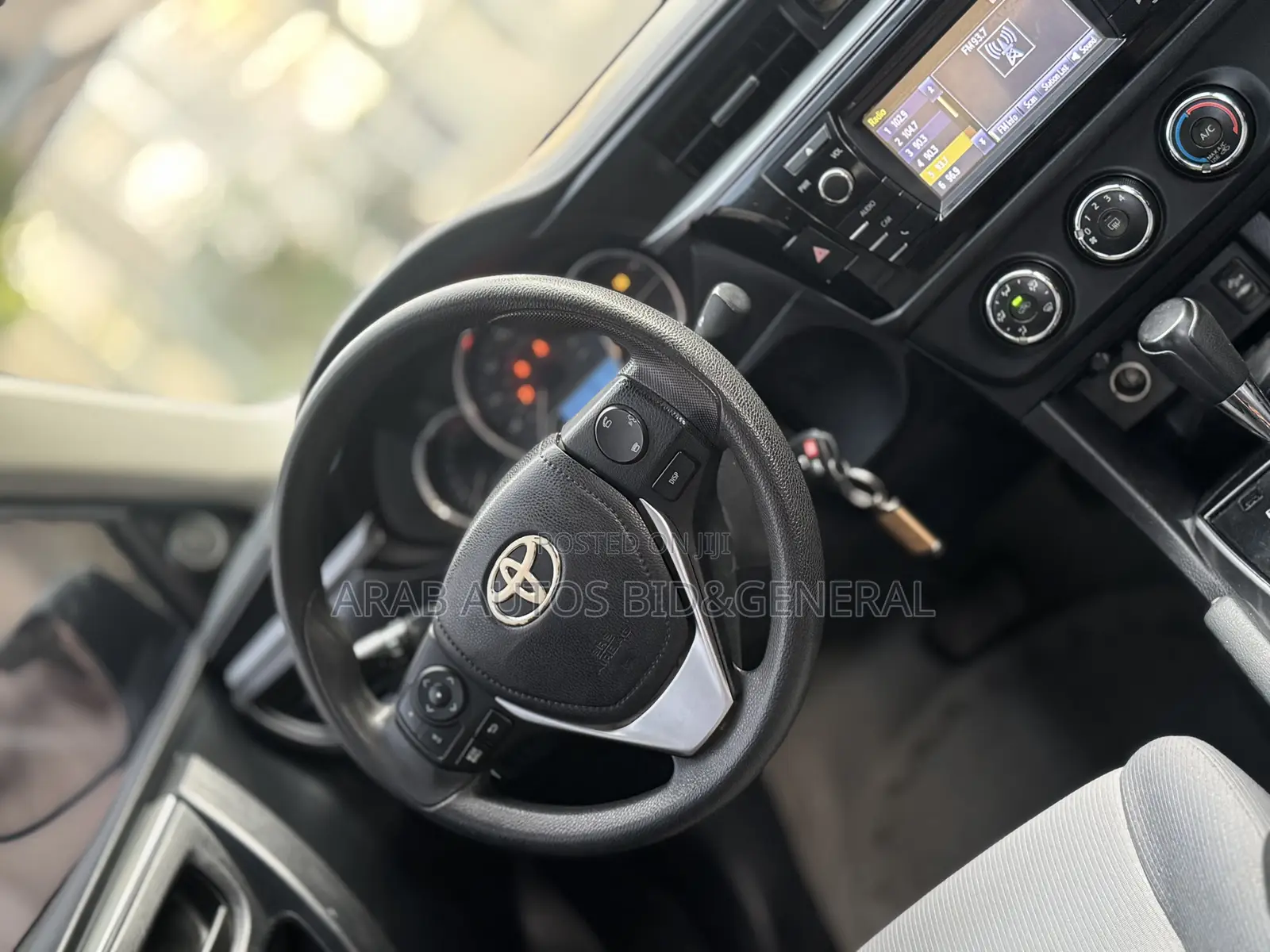 Toyota Corolla 2015 Silver