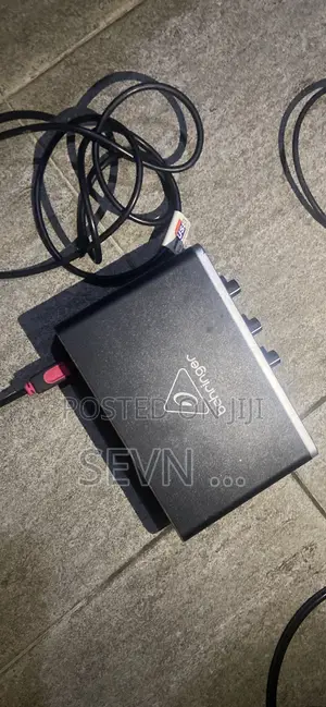 Behringer UM2 Audio Interface With Full Setup