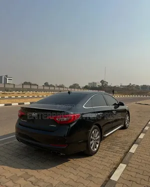 Hyundai Sonata Limited Sedan FWD (2.4L 4cyl 6A) 2016 Black