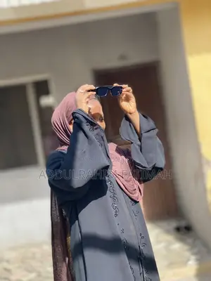 Thrift Abaya