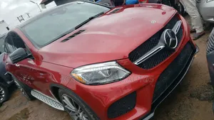 Mercedes-Benz GLE-Class 2019 Red