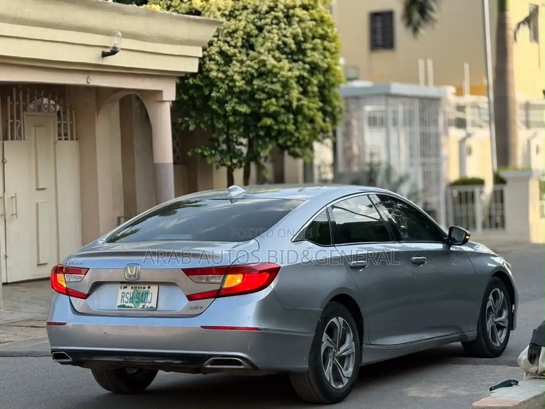 Honda Accord EX-L 2.0T 2018 Blue