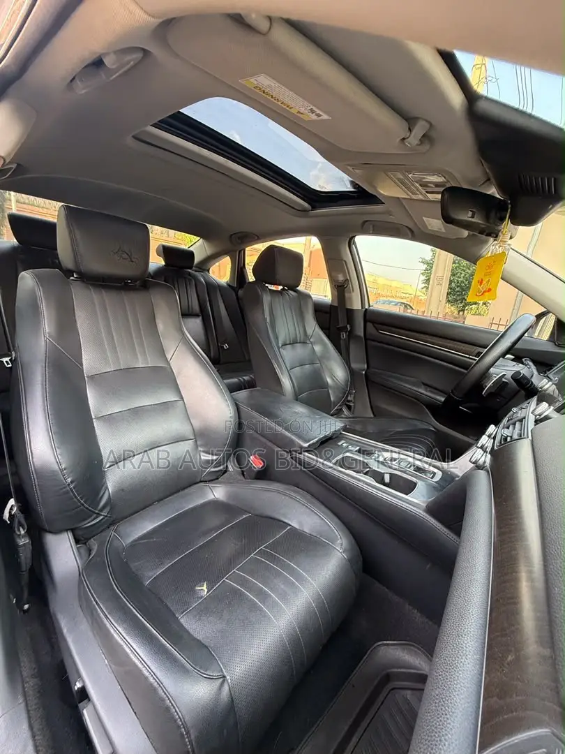 Honda Accord EX-L 2.0T 2018 Blue