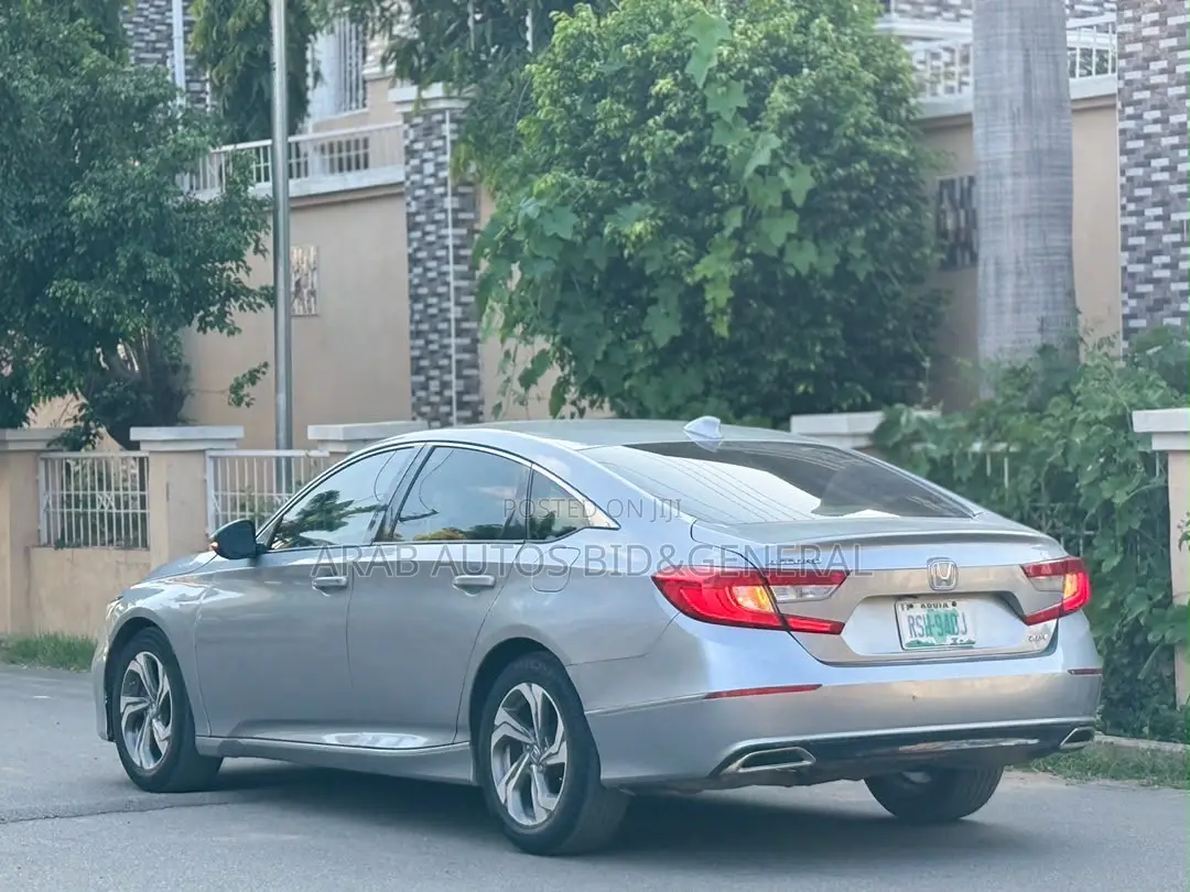 Honda Accord EX-L 2.0T 2018 Blue