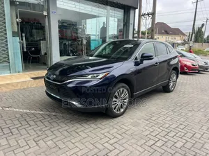 Toyota Venza Limited 2022 Blue