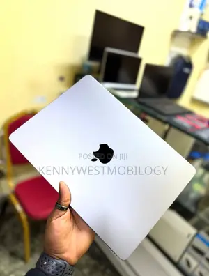 Laptop Apple MacBook Air 2022 M2 8GB Apple M2 SSD 256GB