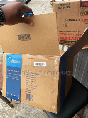 Media 20L Inverter Microwave Oven