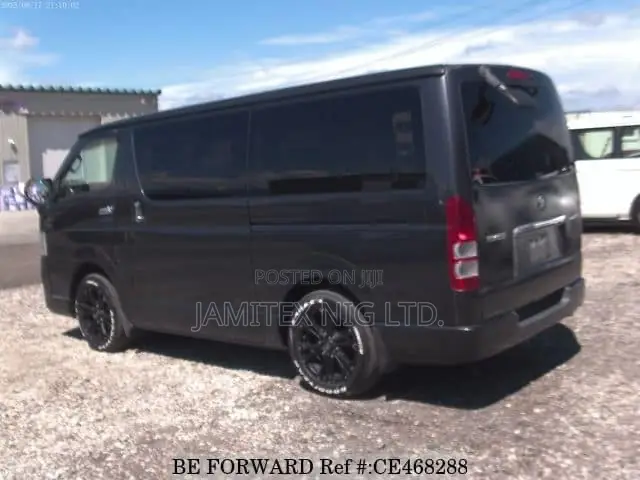 Toyota HiAce 2009 Black