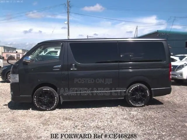 Toyota HiAce 2009 Black
