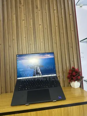 Laptop Dell Precision 5570 32GB Intel Core i9 SSD 512GB