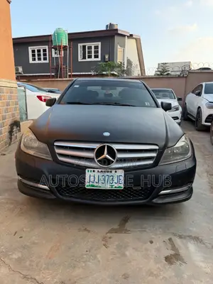 Mercedes-Benz C300 Sport Sedan RWD (3.0L 6cyl 6M) 2008 Black