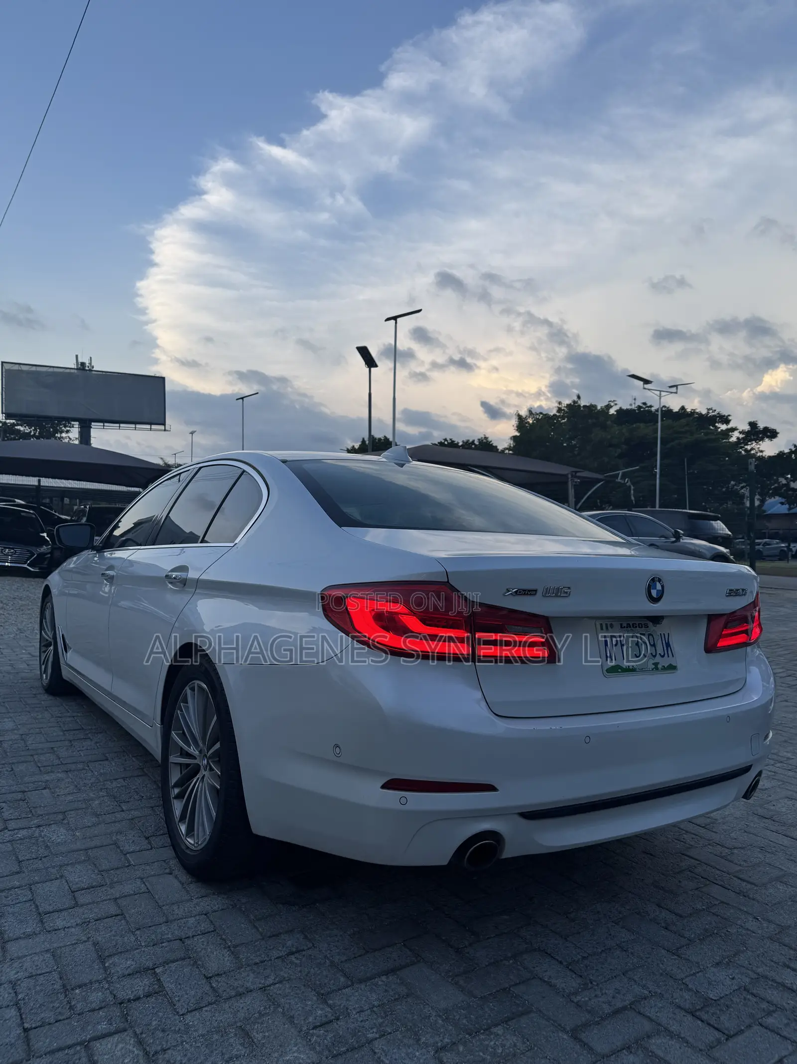 BMW 530i 2017 White