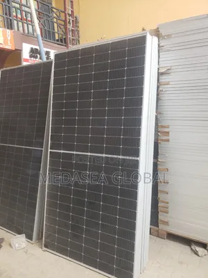650W Jinko Bifacial Solar Panel