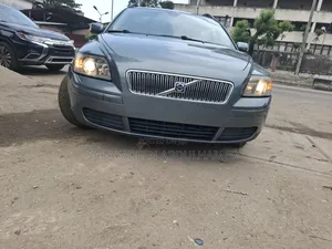 Volvo V50 2.4i 2010 Blue