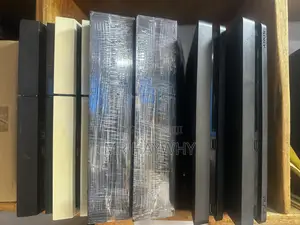 Ps4 Slim and Fat With Games