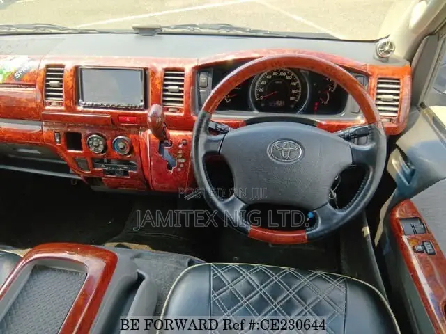 Toyota HiAce 2010 Blue