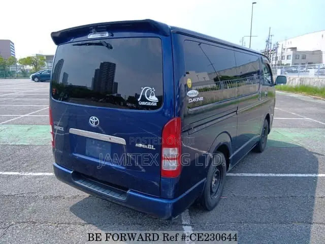 Toyota HiAce 2010 Blue
