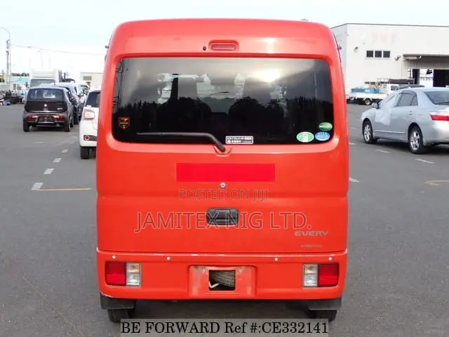 Suzuki Every 2013 Red