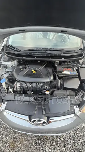 Hyundai Elantra Limited 4dr Sedan (1.8L 4cyl 6A) 2014 Gray