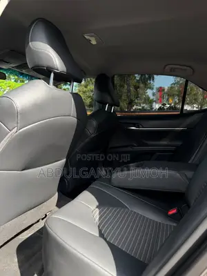 Toyota Camry 2018