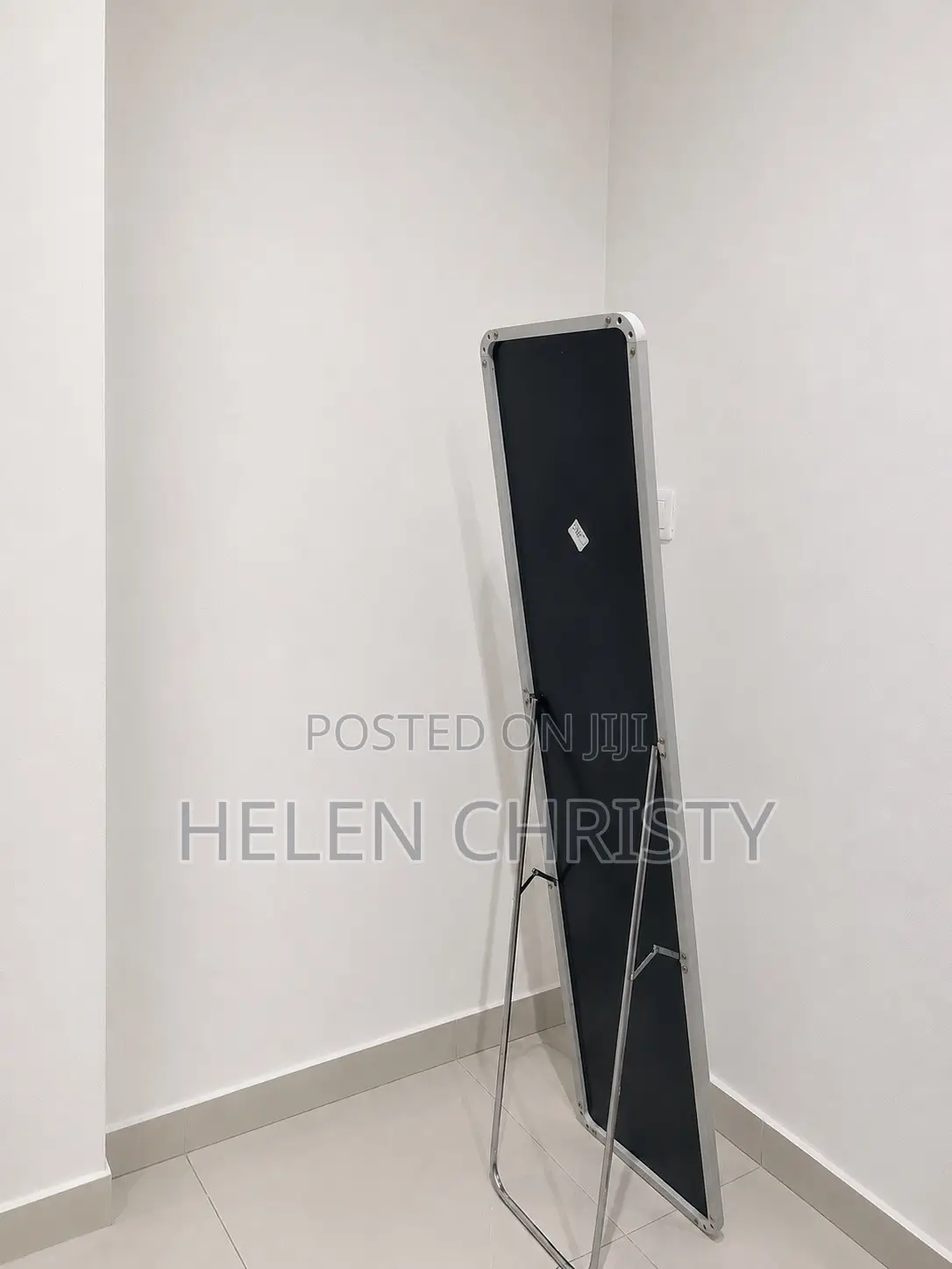 Floor Dressing Mirror