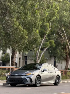 Toyota Camry XSE 2025