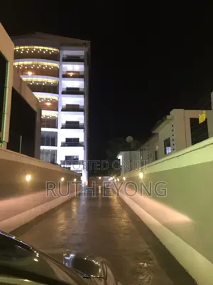 Luxury Hotel
