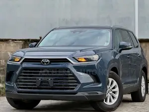 Toyota Grand Highlander XLE AWD 2024 Blue