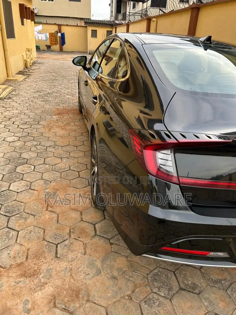 Hyundai Sonata 2022 Black