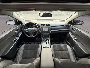 Toyota Camry XSE 4dr Sedan (3.5L 6cyl 6A) 2015 White