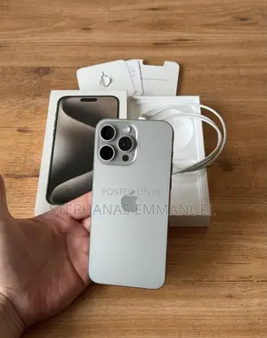 Apple iPhone 15 Pro Max 512 GB Silver