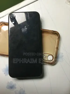 Apple iPhone XR 64 GB Black