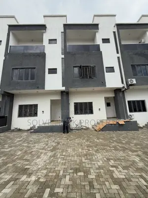 4bdrm Townhouse / Terrace in Guzape District for rent