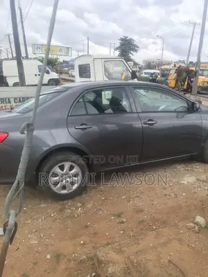 Toyota Corolla S 4dr Sedan (1.8L 4cyl 4A) 2010 Gray