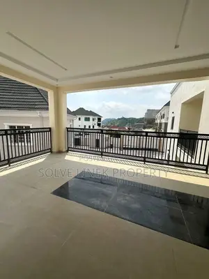 2bdrm Block of Flats in Guzape District for rent