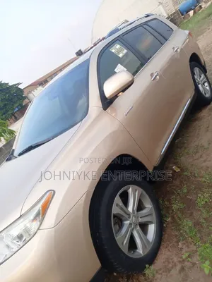 Toyota Highlander Limited 2011 Gold