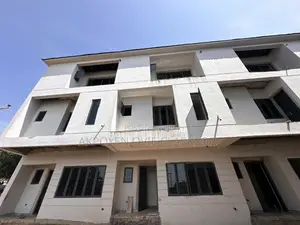 4bdrm Duplex in Wuye for sale