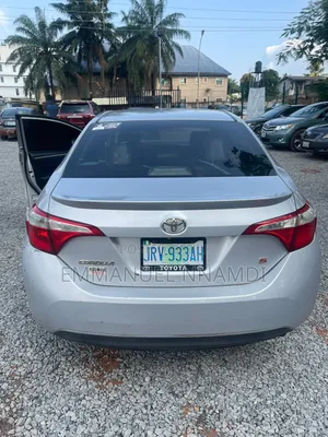 Toyota Corolla S 4dr Sedan (1.8L 4cyl CVT) 2015 Silver