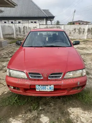 Nissan Primera 2.0 Wagon 2000 Red