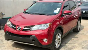 Toyota RAV4 2015 Red